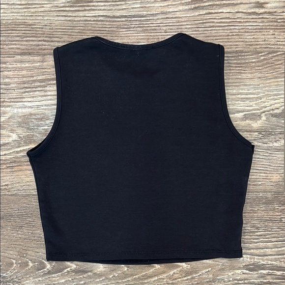 La Comet Women's Size Small Black Sleeveless Crop Tank Top Barcelona Med Style - Picture 6 of 6